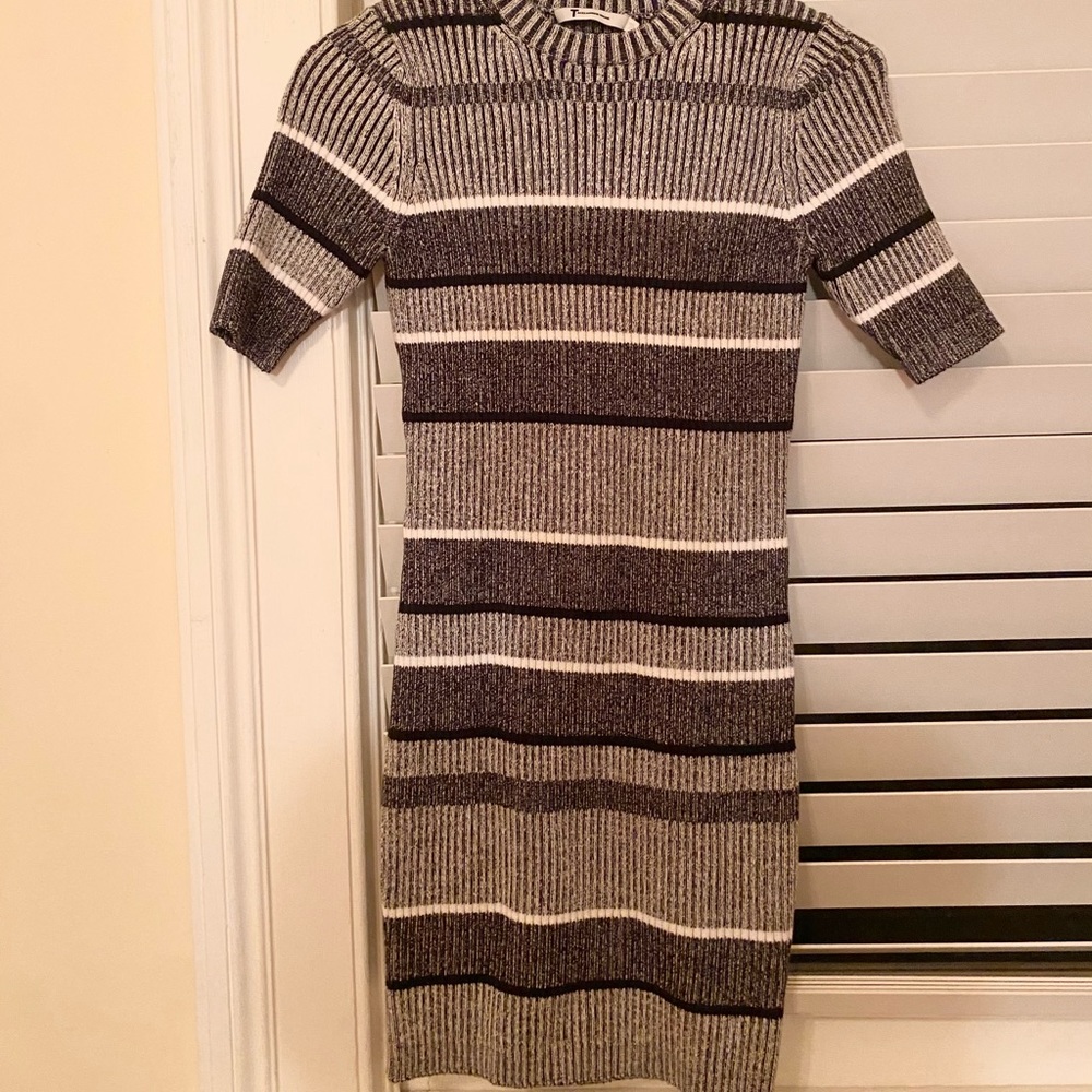 Alexander Wand form fitted knit dress.